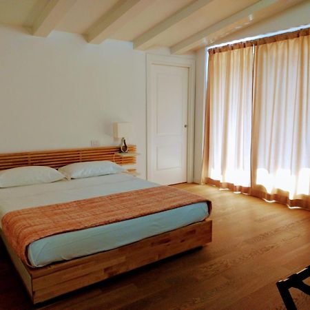 Appartement Cairoli7Novate-Mansarda à Novate Milanese Extérieur photo