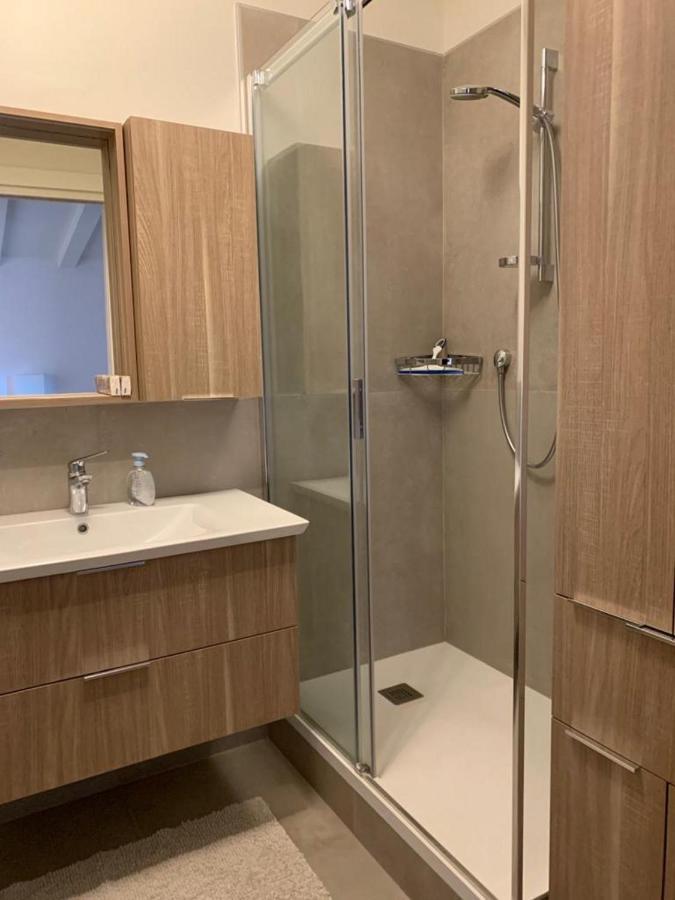 Appartement Cairoli7Novate-Mansarda à Novate Milanese Extérieur photo